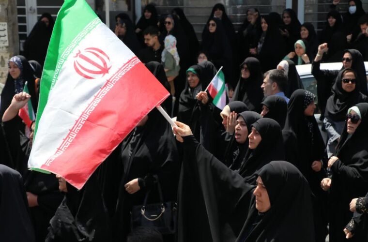 گزارش تصویری| نظرآباد در محکومیت جنایات اخیر اسرائیل کودک کش!