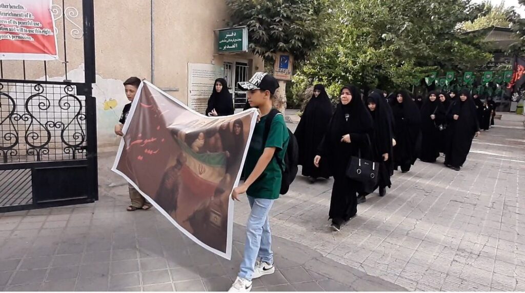 گزارش تصویری |تجمع رهروان زینبی در نظرآباد!