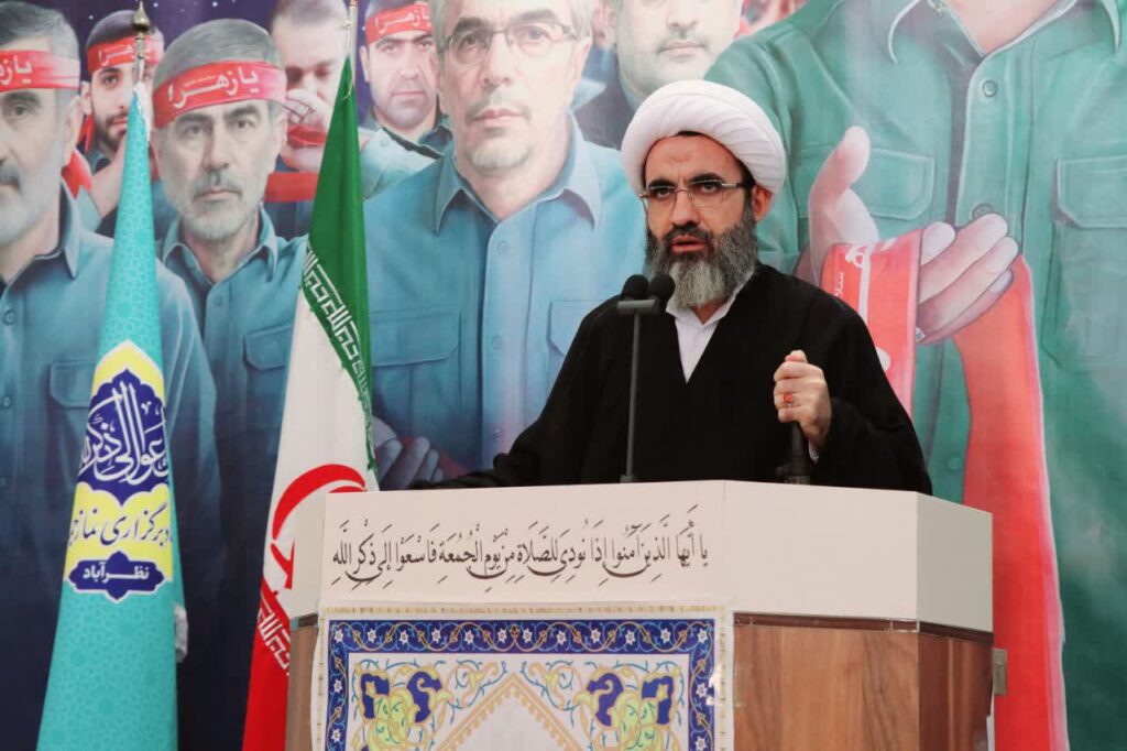 امام جمعه: مساجد سنگر مقابله با استعمار و صهیونیسم جهانی