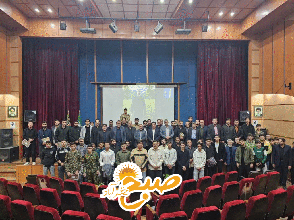 تجلیل از بسیجیان حوزه ۷۱۷ نظرآباد در آستانه هفته بسیج!