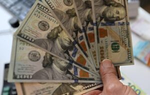 تازهترین وضعیت ارز در بازار رسمی و آزاد تازهترین وضعیت ارز در بازار رسمی و آزاد