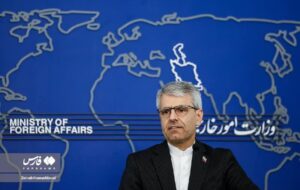 بقایی: بازگشایی تنگهٔ هرمز صراحتاً بر عهده ایران است