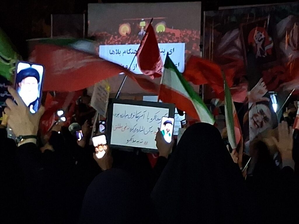 نظرآباد؛ تجلی‌گاهِ ۱۴۲ شب پایداری زیر سقف آسمان